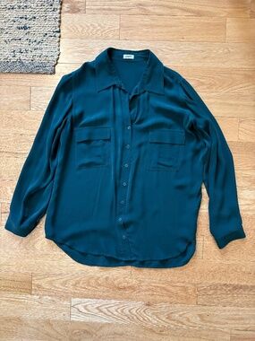 L’agence designer 100% silk blouse
